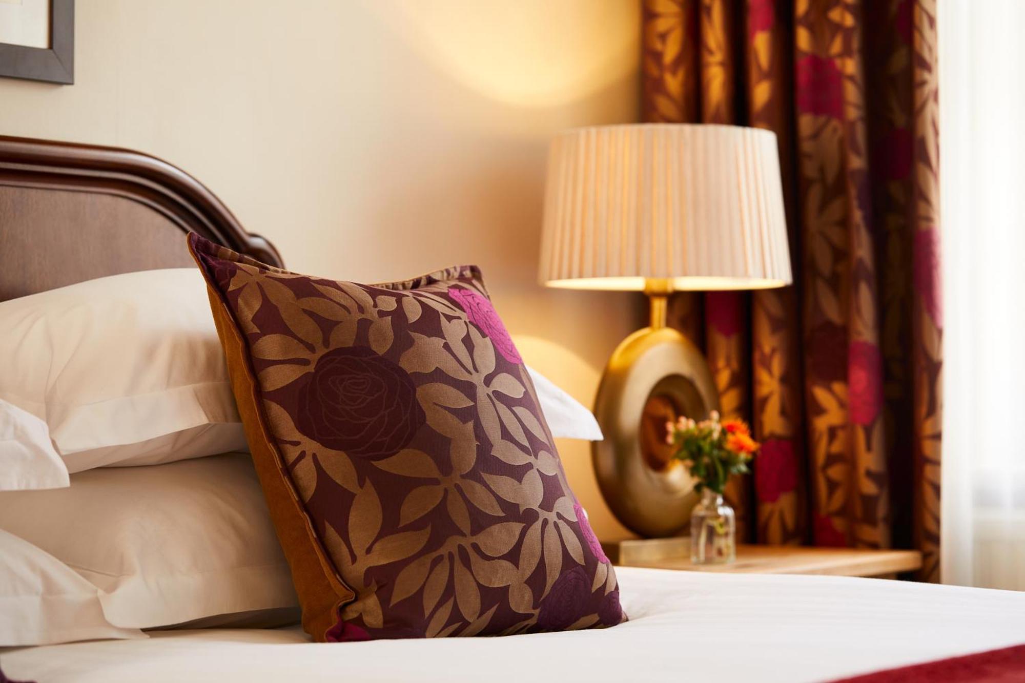 Ledsham  Macdonald Craxton Wood Hotel & Spa מראה חיצוני תמונה