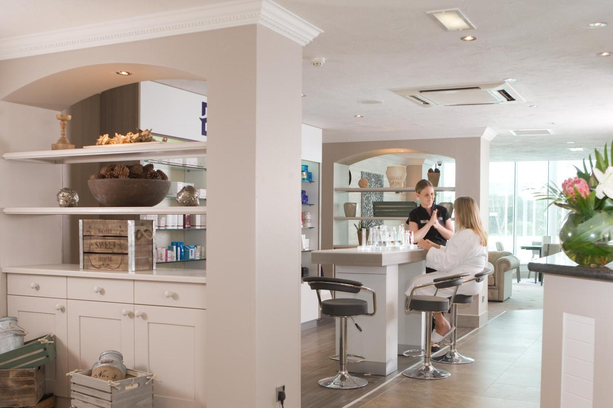 Ledsham  Macdonald Craxton Wood Hotel & Spa מראה חיצוני תמונה