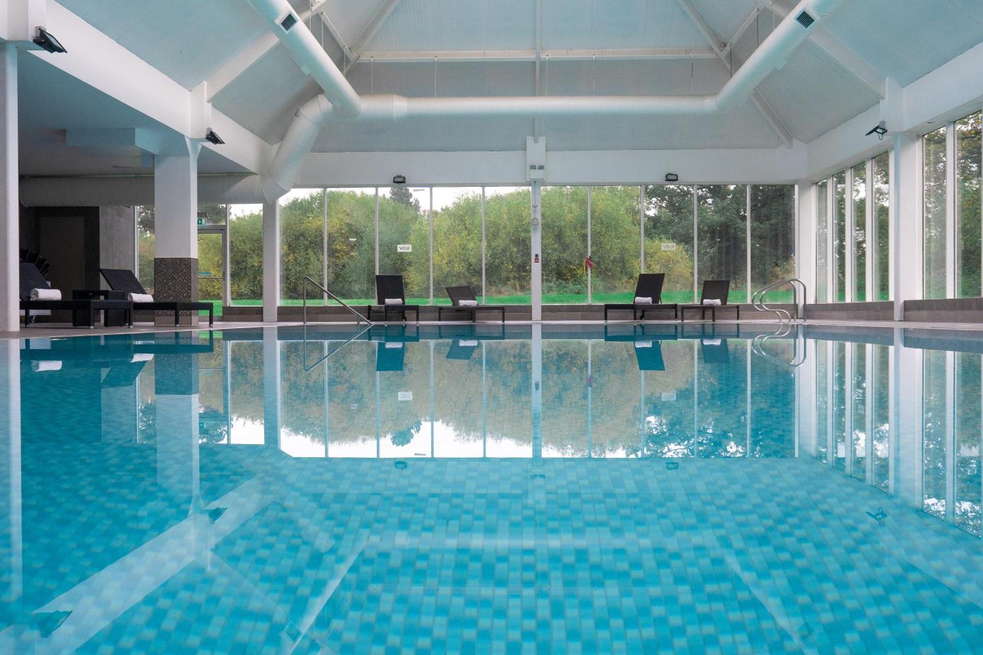 Ledsham  Macdonald Craxton Wood Hotel & Spa מראה חיצוני תמונה