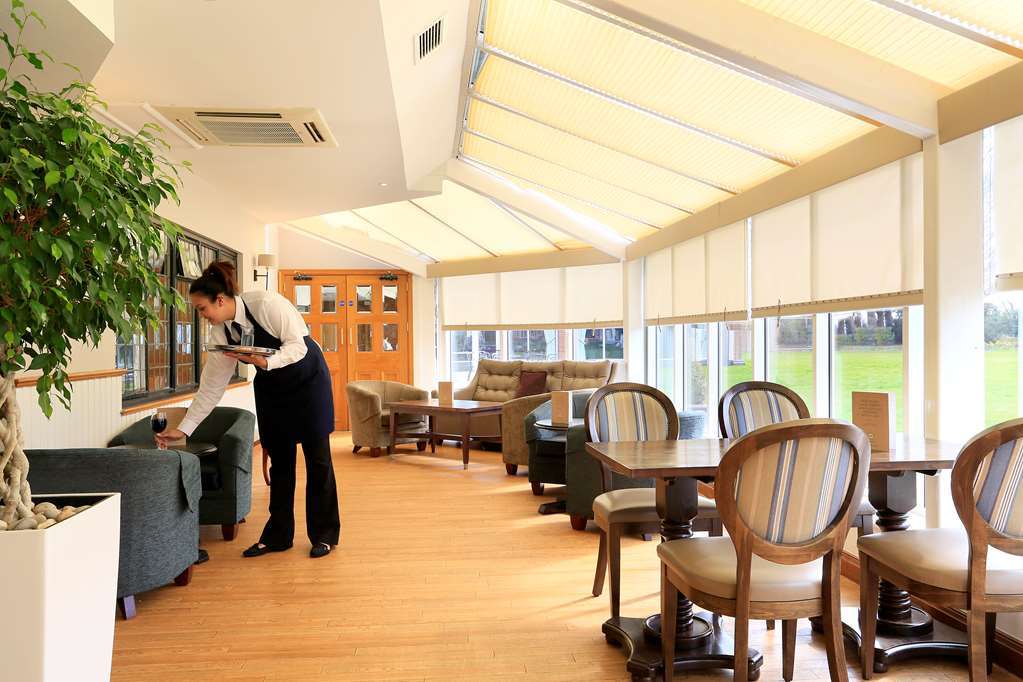 Ledsham  Macdonald Craxton Wood Hotel & Spa מראה חיצוני תמונה